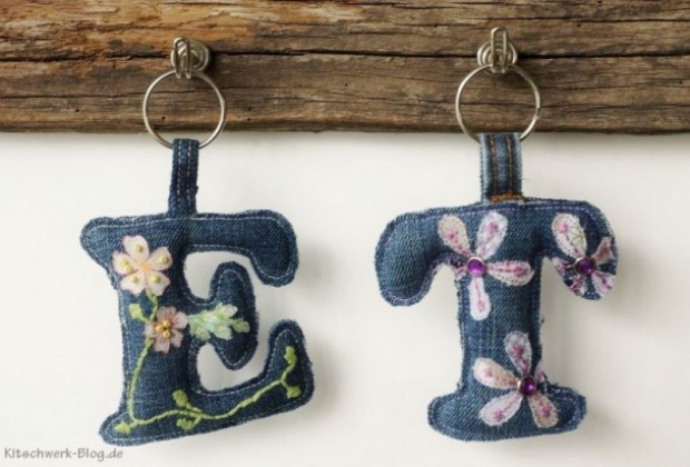 Jeansrecycling-Schlüsselanhänger-E-T